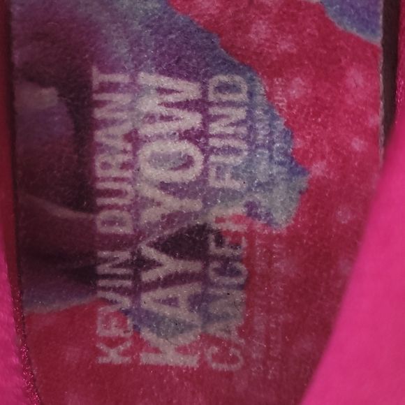 Nike Kevin Durant KD 8 Aunt Pearl Sneakers Cancer Awareness Floral Size 7 - Picture 9 of 11